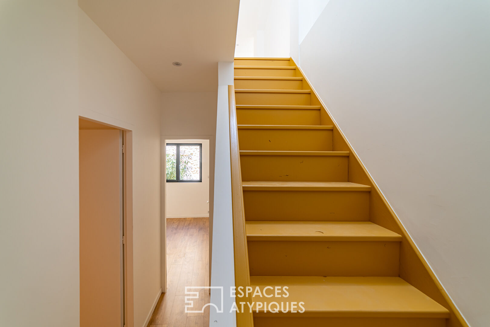 Singular contemporary village house
