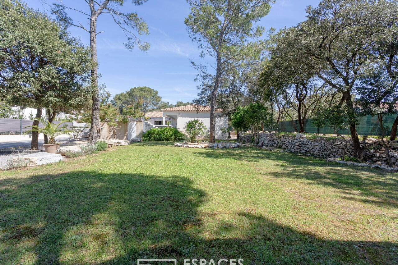 Villa contemporaine de plain-pied aux portes  d’Uzès