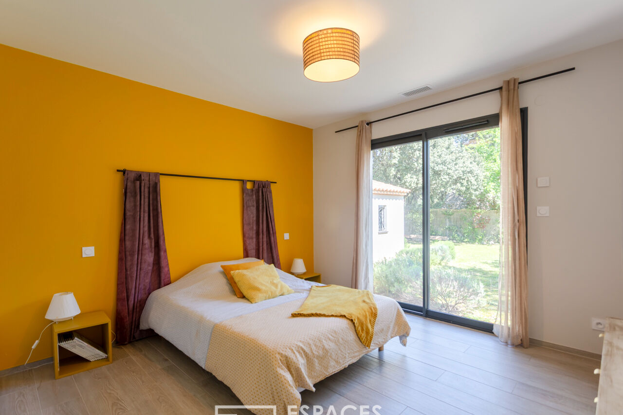 Villa contemporaine de plain-pied aux portes  d’Uzès