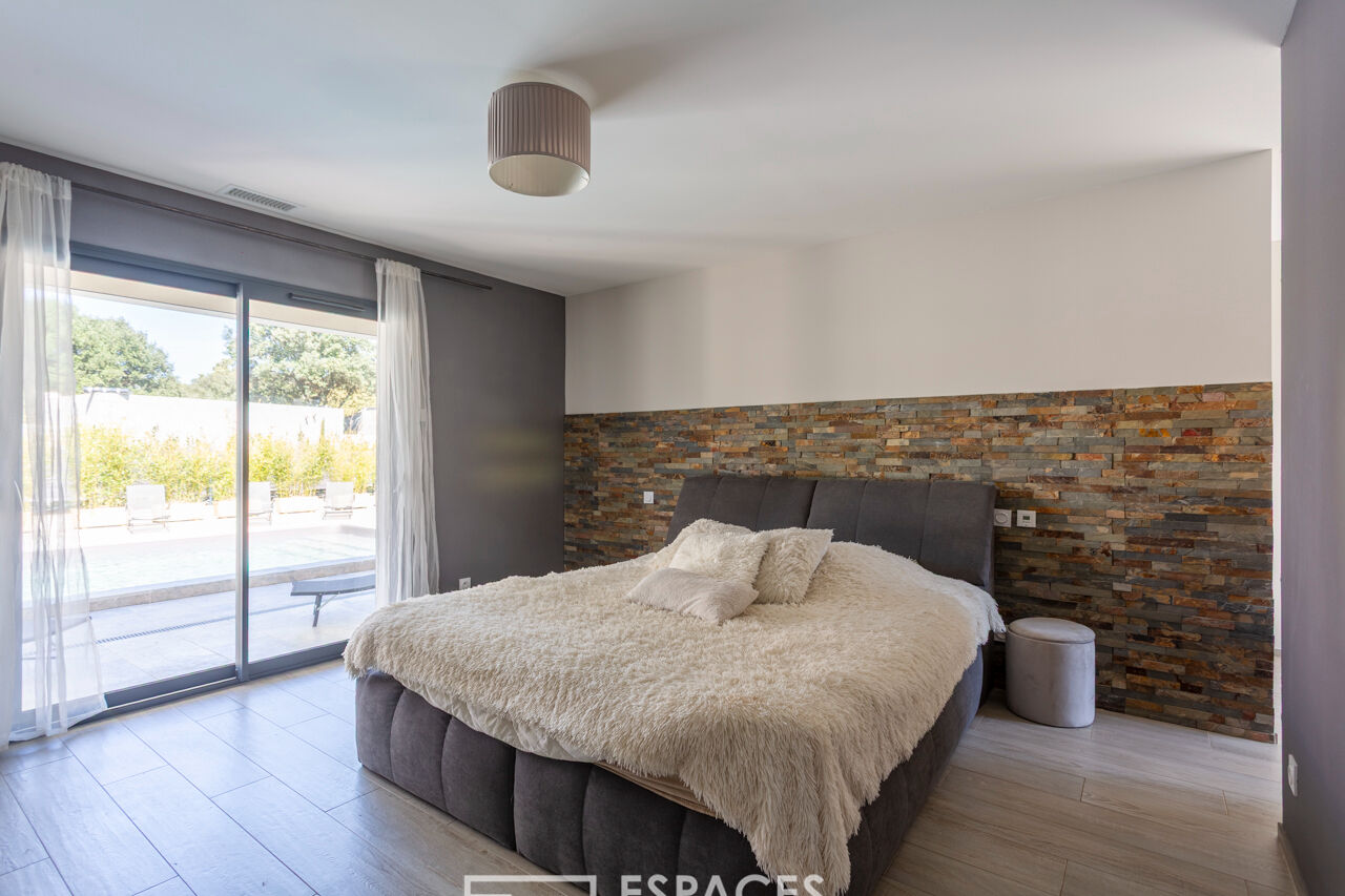 Villa contemporaine de plain-pied aux portes  d’Uzès