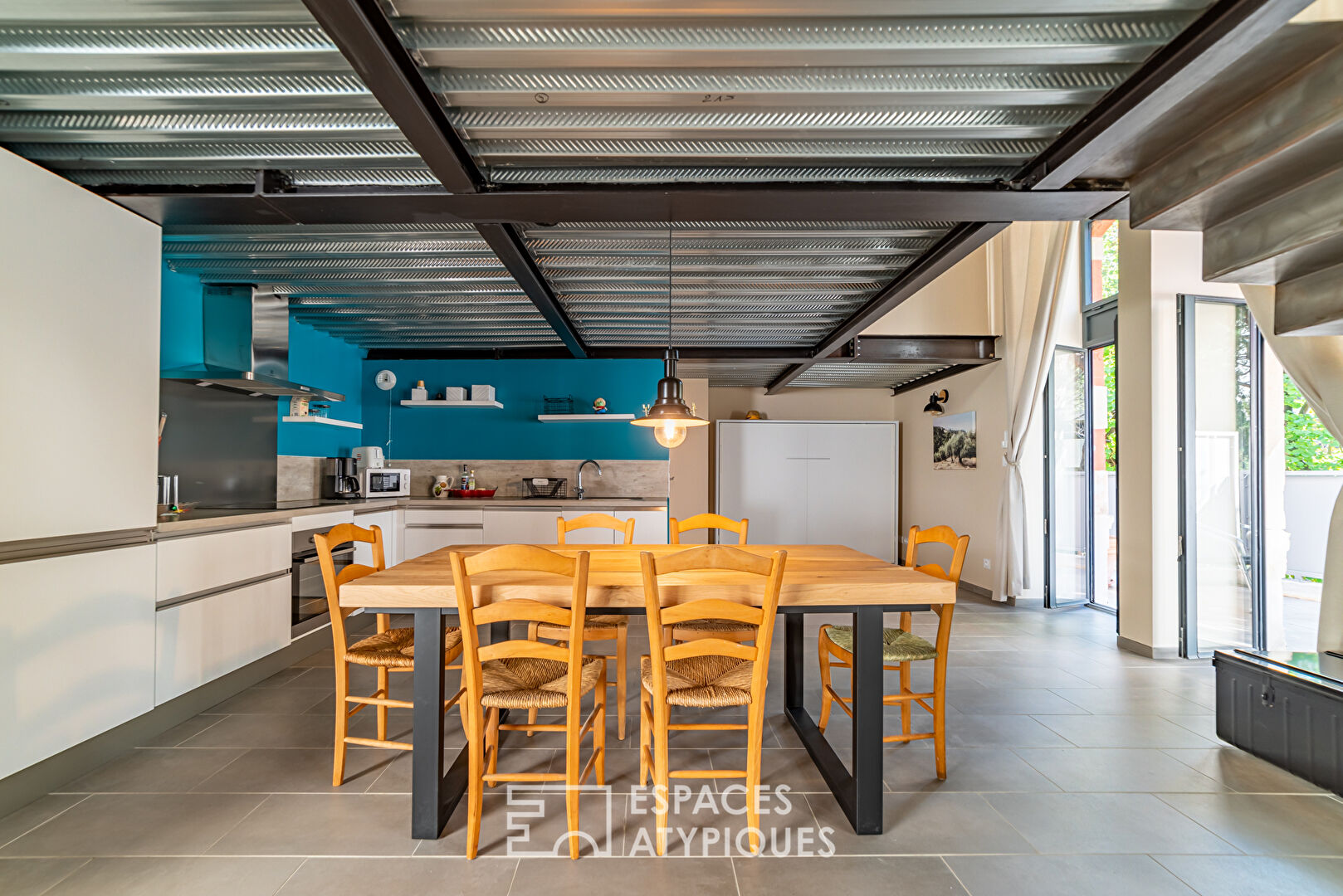 Loft in town with 2 terraces