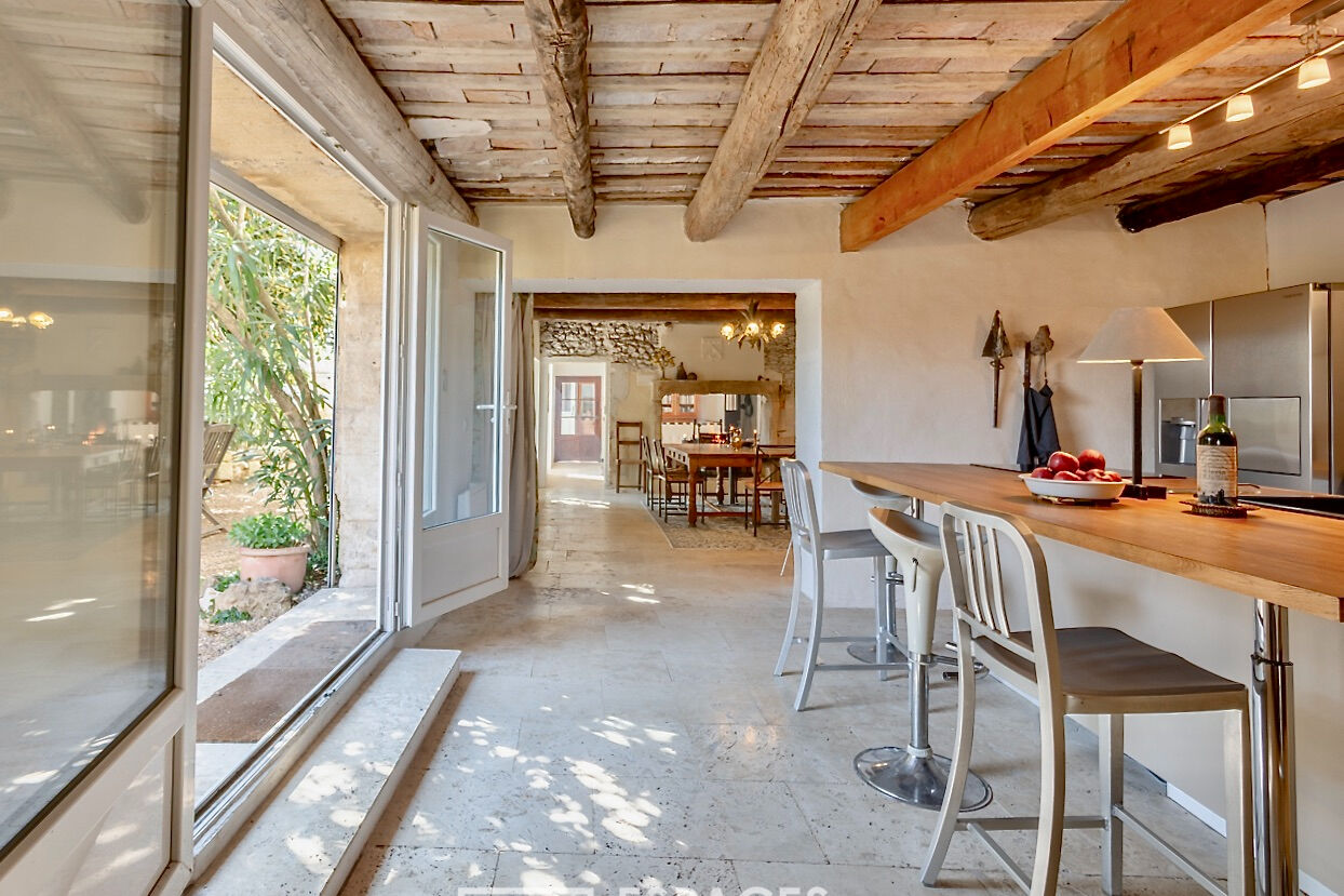 Warm renovated farmhouse near Uzès with swimming pool