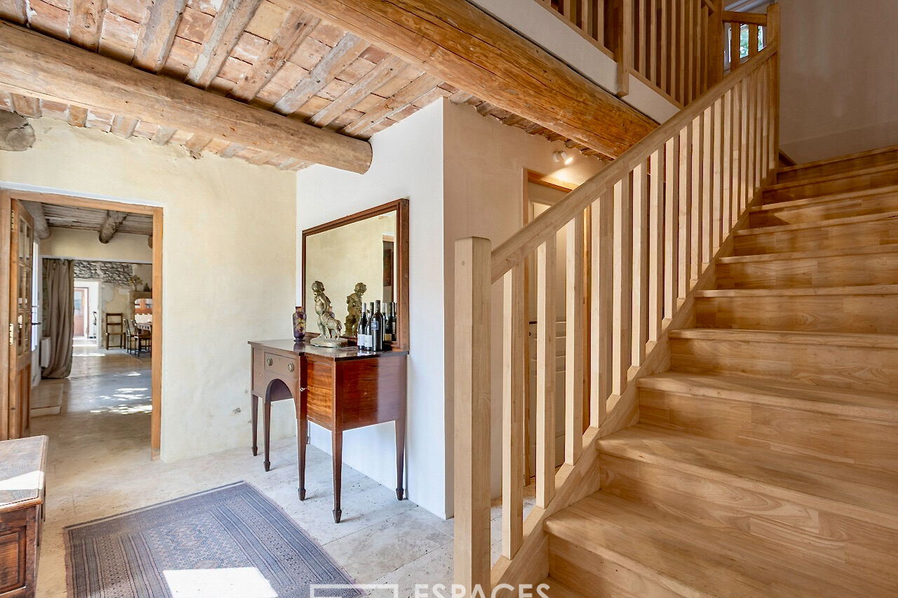 Warm renovated farmhouse near Uzès with swimming pool