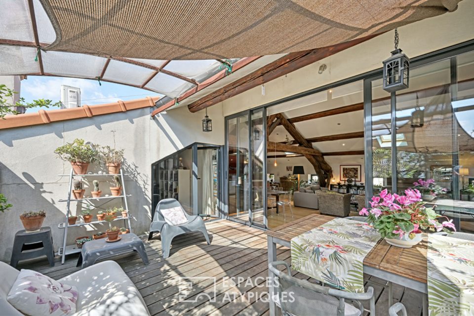Appartement de charme avec terrasse au coeur de Nîmes