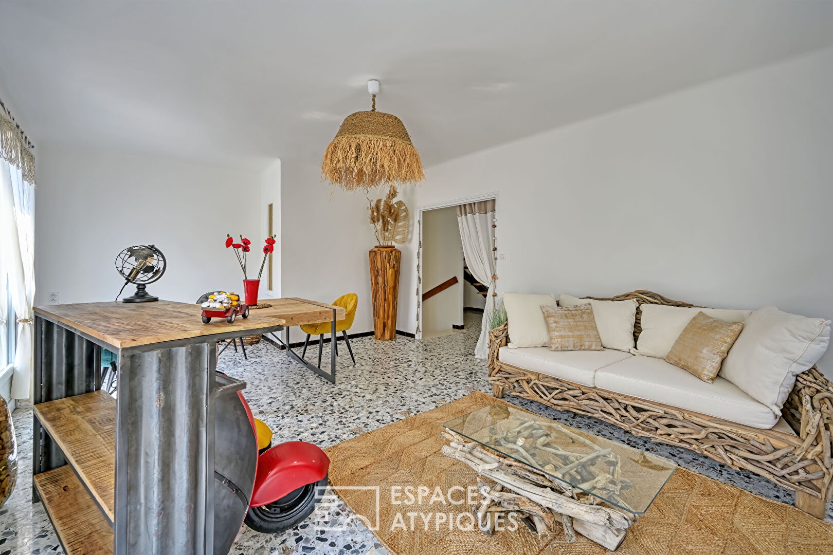 Village house in Aigues Mortes