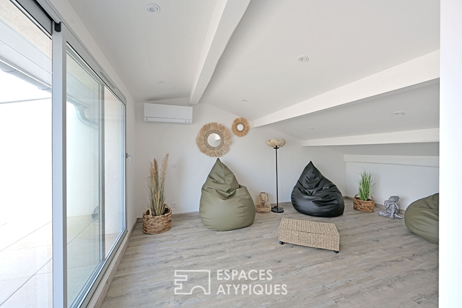 Village house in Aigues Mortes