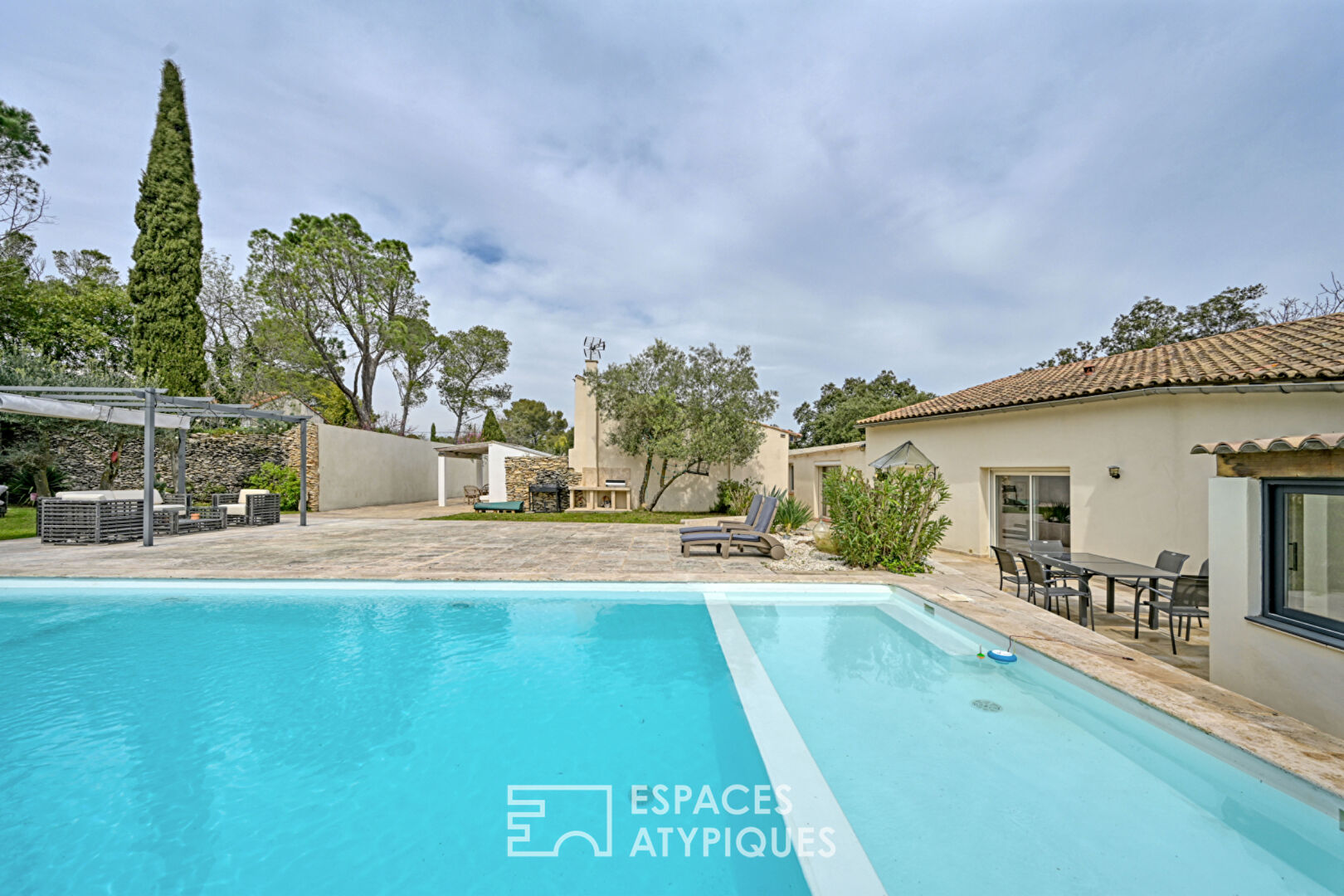 Quartier Cigale – Villa de plain-pied avec piscine