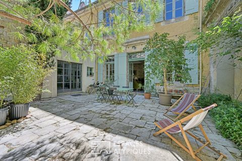 Hôtel particulier et sa cour en coeur de ville