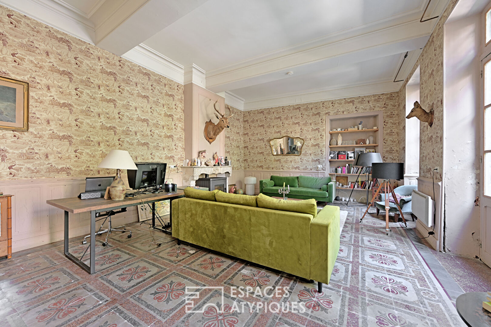 Hôtel particulier et sa cour en coeur de ville