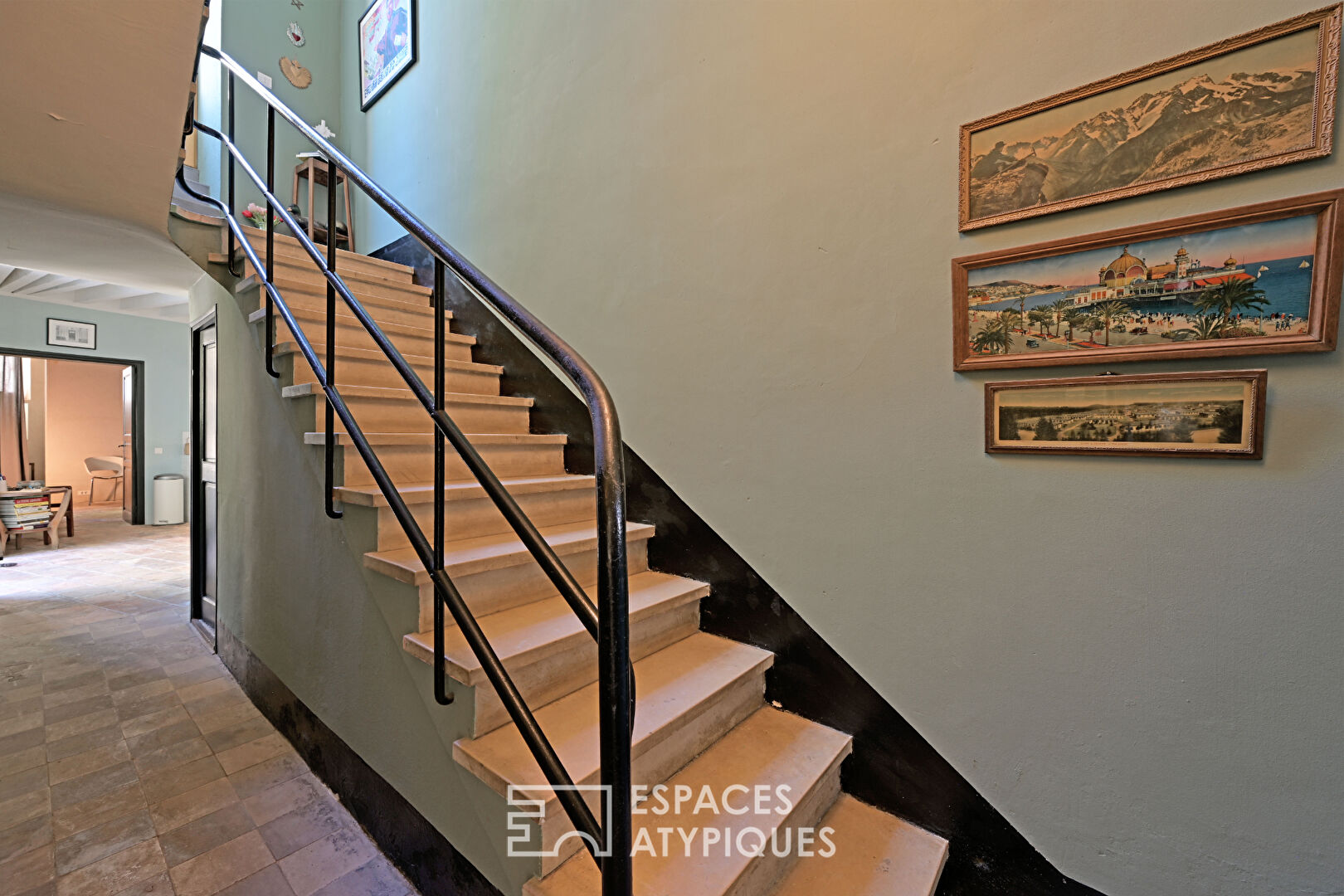 Hôtel particulier et sa cour en coeur de ville