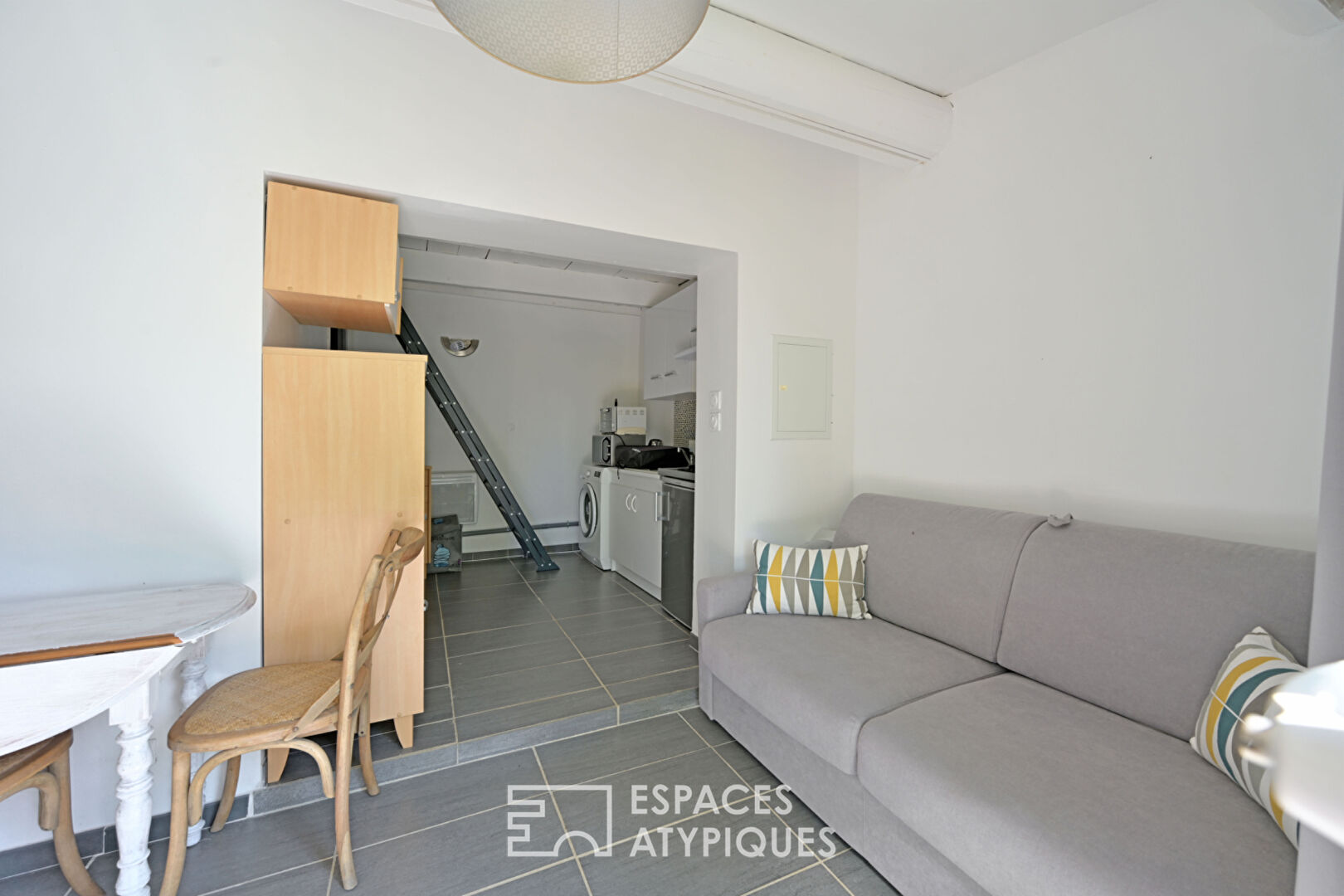 Mazet rénové de caractère à Nîmes quartier Planette