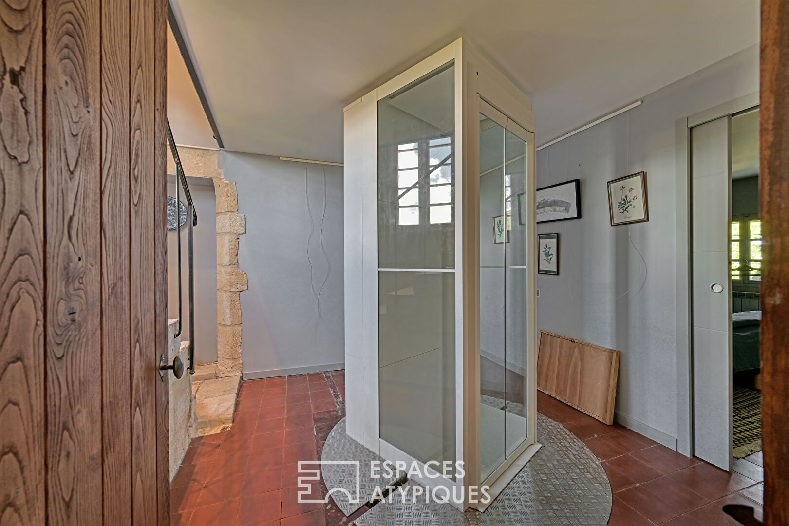Maison de charme rénovée – jardin, piscine, ascenseur