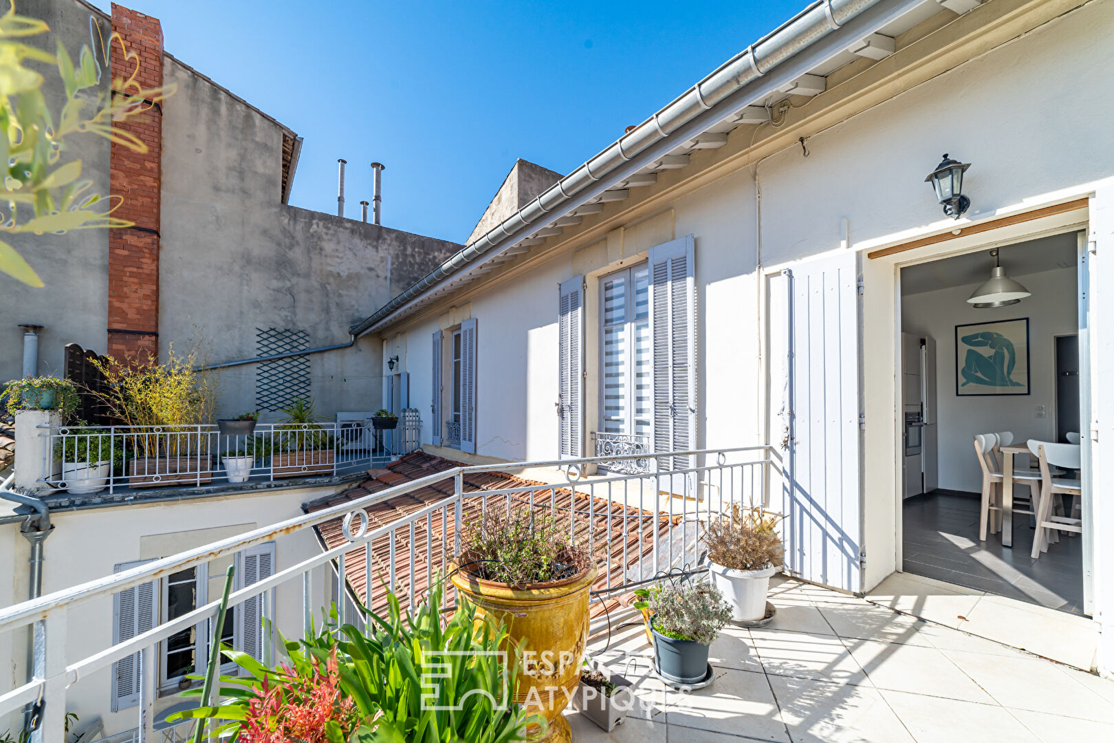 Bel appartement bourgeois avec 2 terrasses