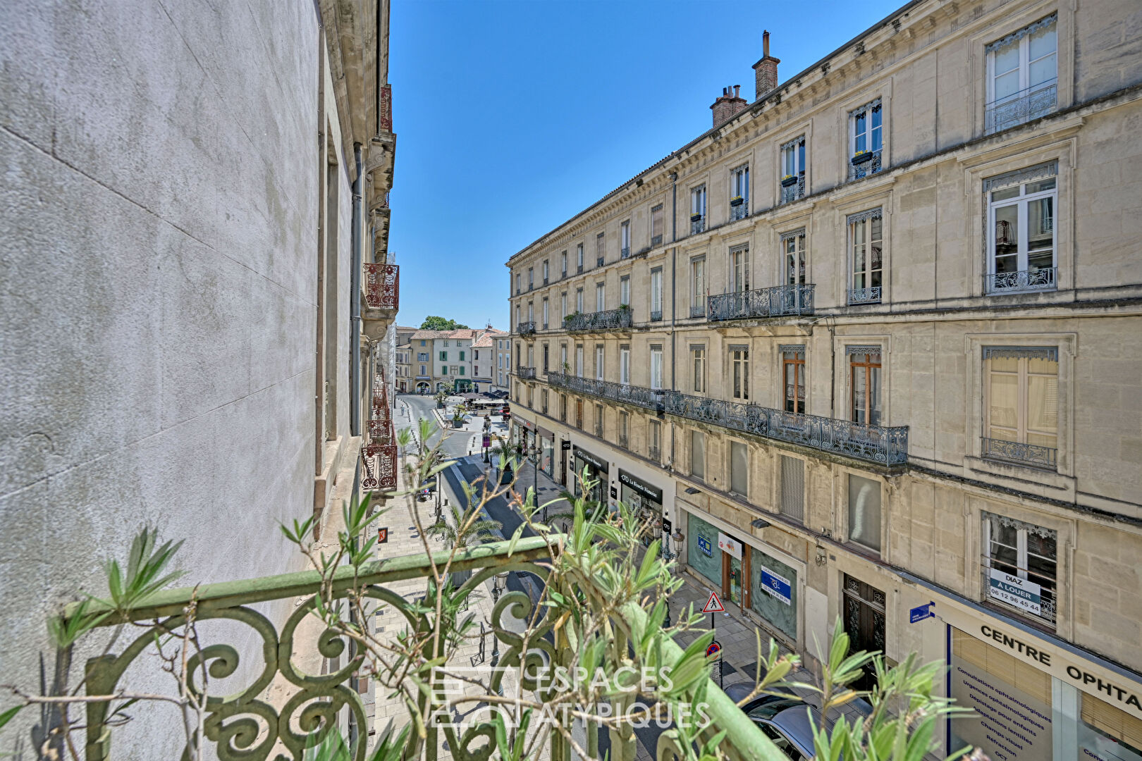 Appartement rénové avec style en coeur de ville