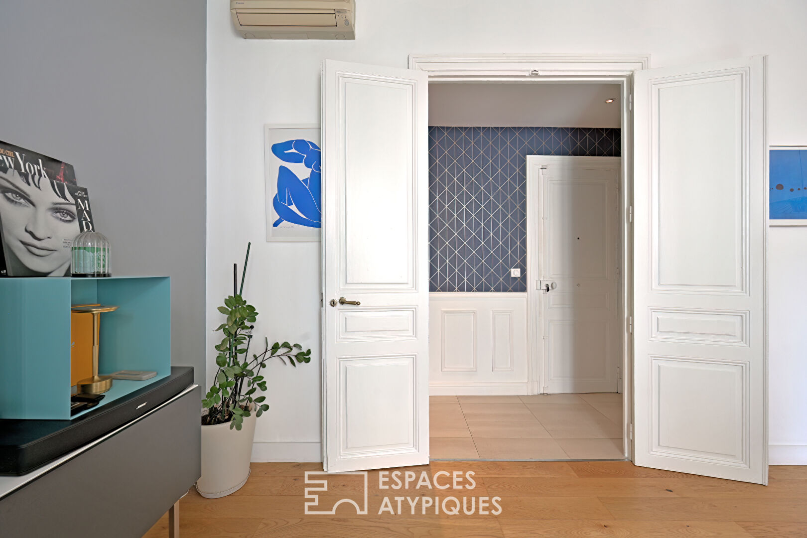 Appartement rénové avec style en coeur de ville