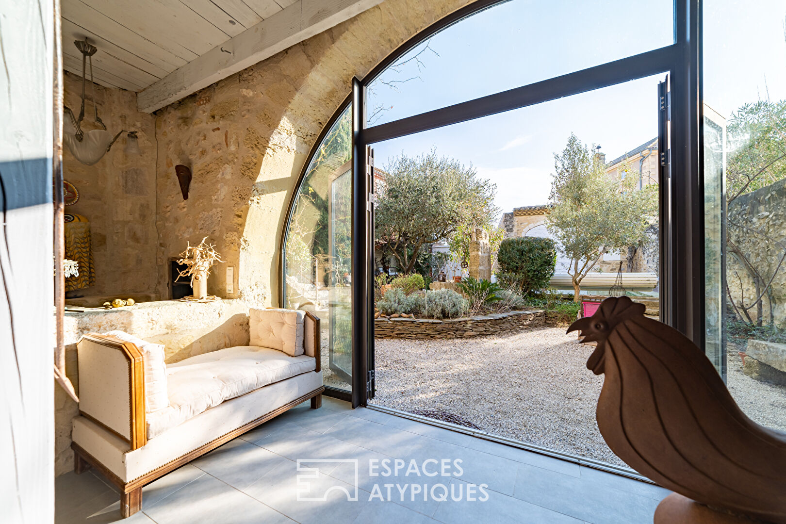 Maison de charme avec jardin et piscine à 7km d’Uzès