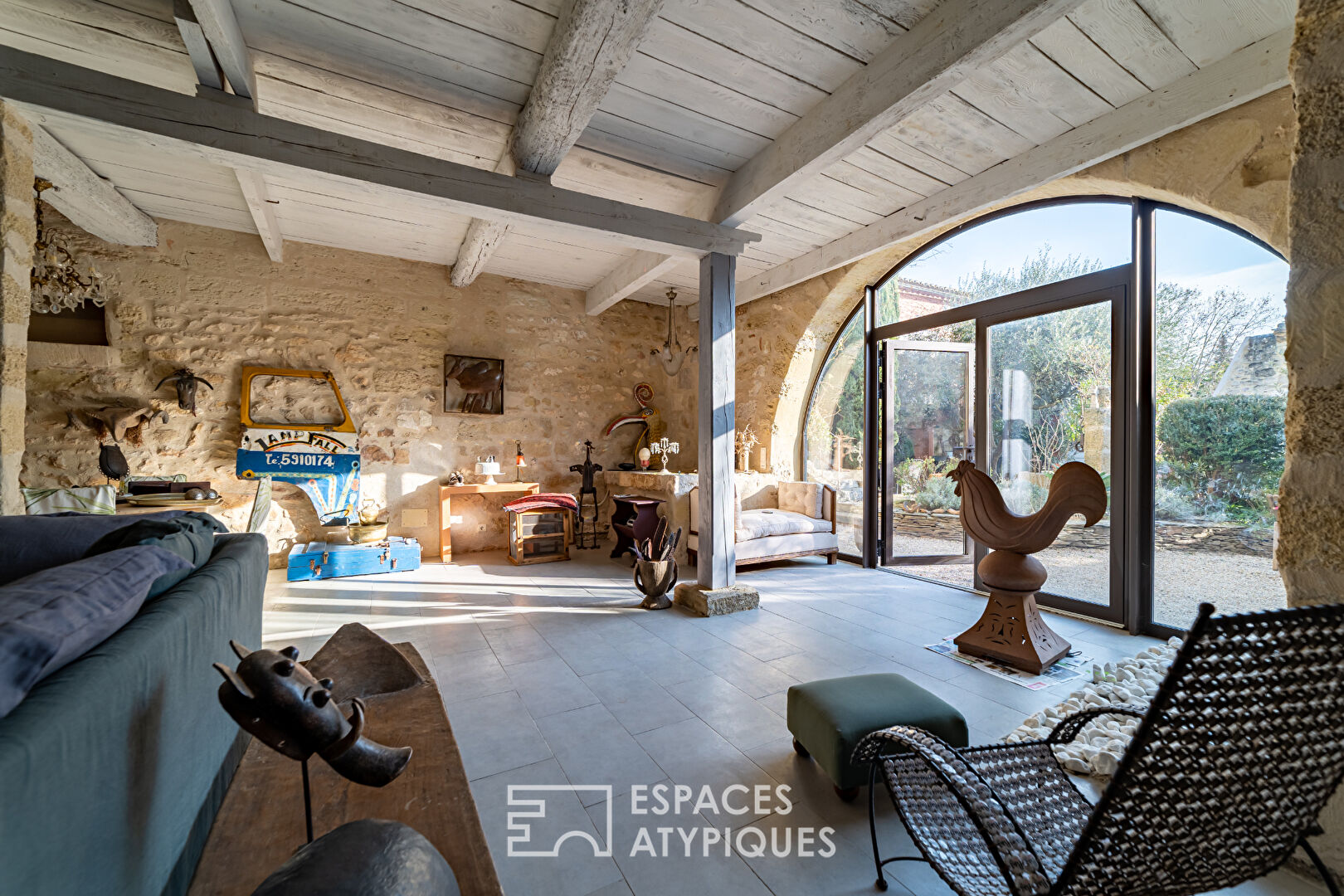 Maison de charme avec jardin et piscine à 7km d’Uzès