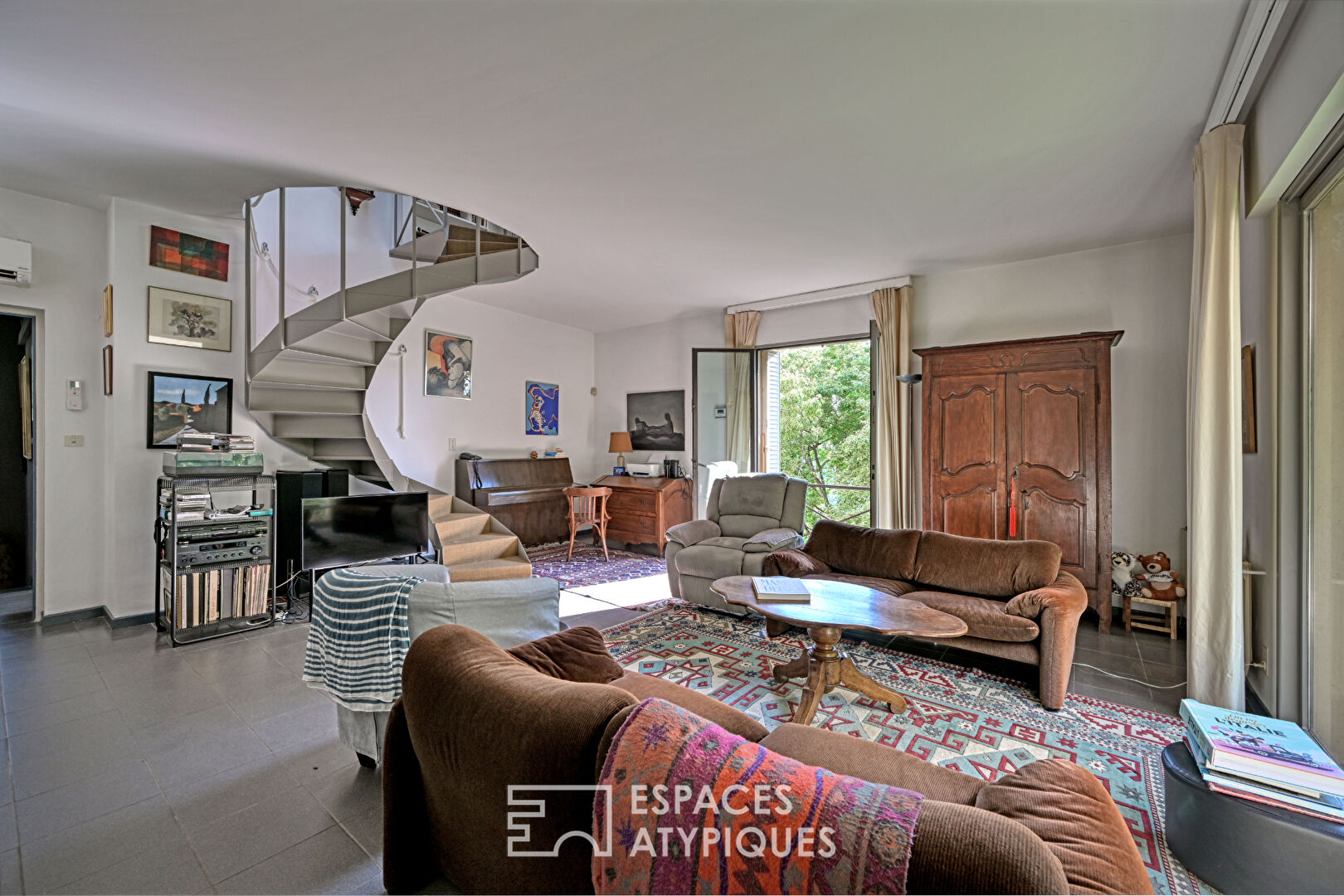 Maison avec vue, l’art d’habiter Uzès en toute discrétion