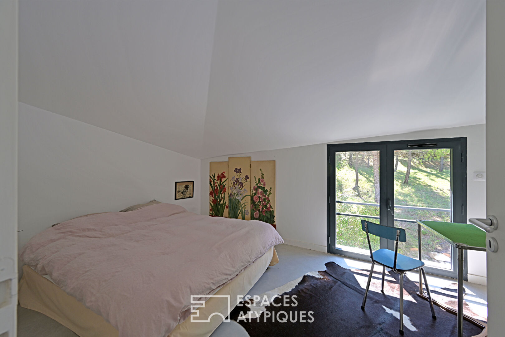 Contemporary architecture and exceptional view