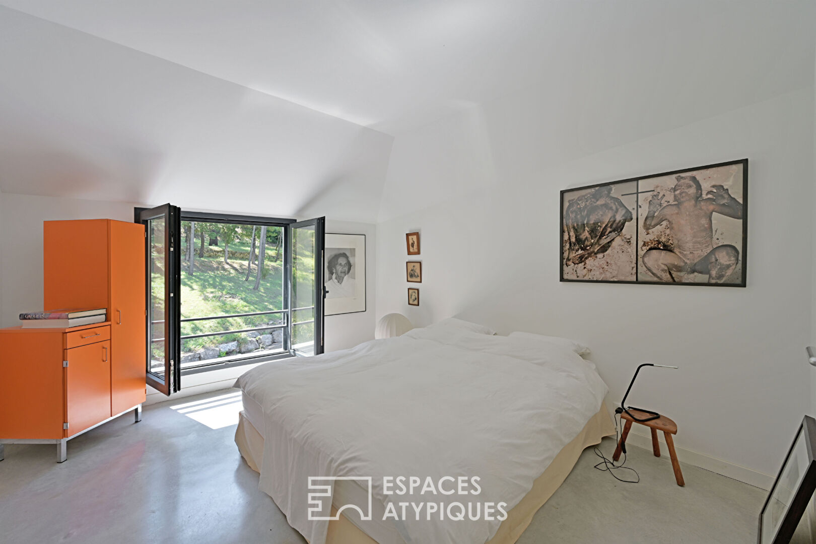Contemporary architecture and exceptional view