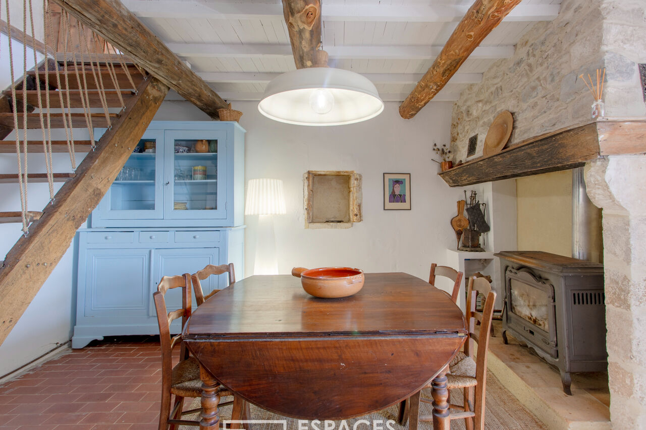 Charming village house with pond near Uzès