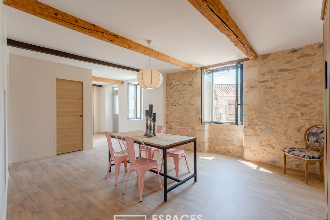 Superb renovated village house between Uzès and Avignon