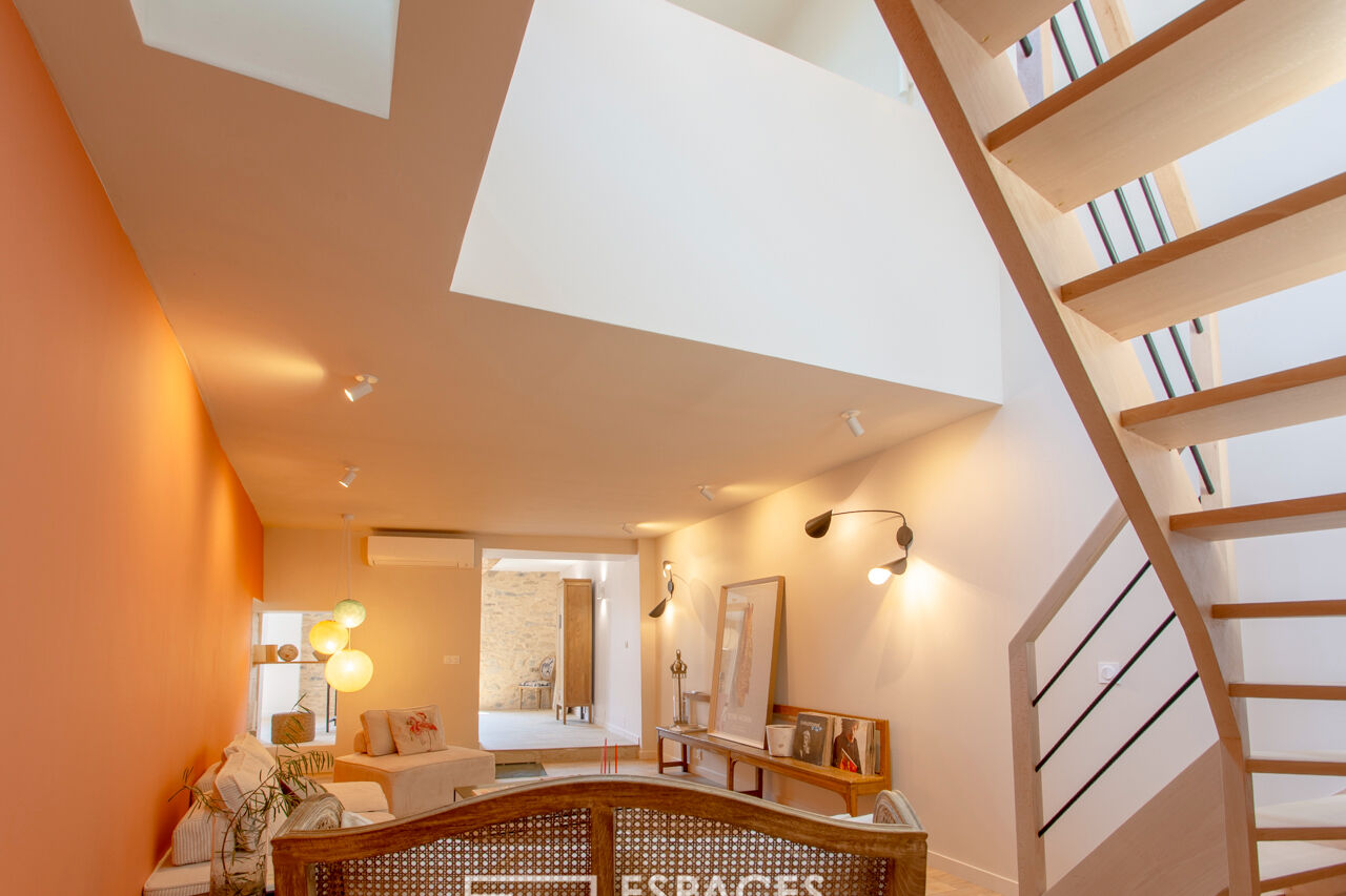 Superb renovated village house between Uzès and Avignon