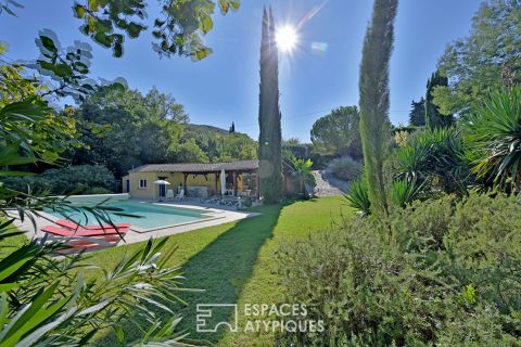 Maison de caractère avec gîte, ateliers et vue dégagée