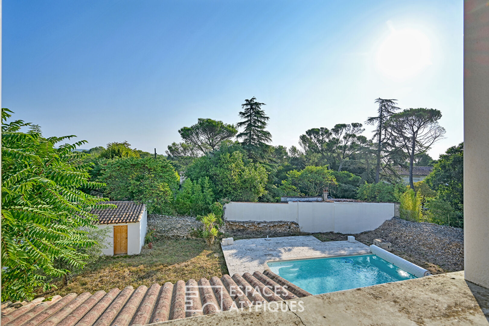 Cigale District: Family home with swimming pool and spacious rooms