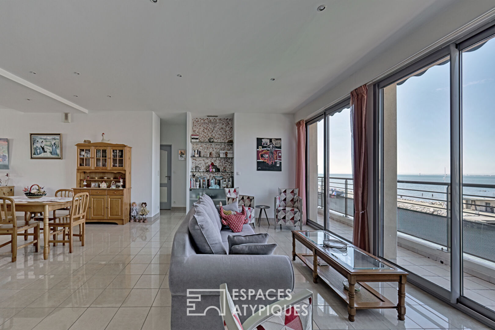 Appartement 5 pièces avec vues d’exceptions sur le port et les plages