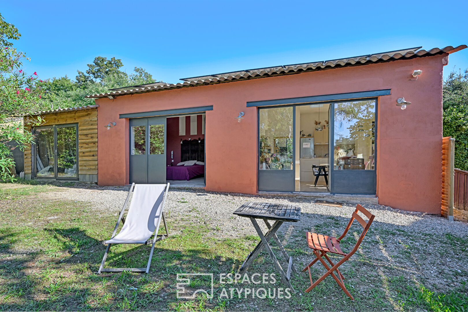 Dôme en bois avec piscine aux portes d’Uzès