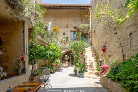 Warm furnished house in the heart of the village with garden