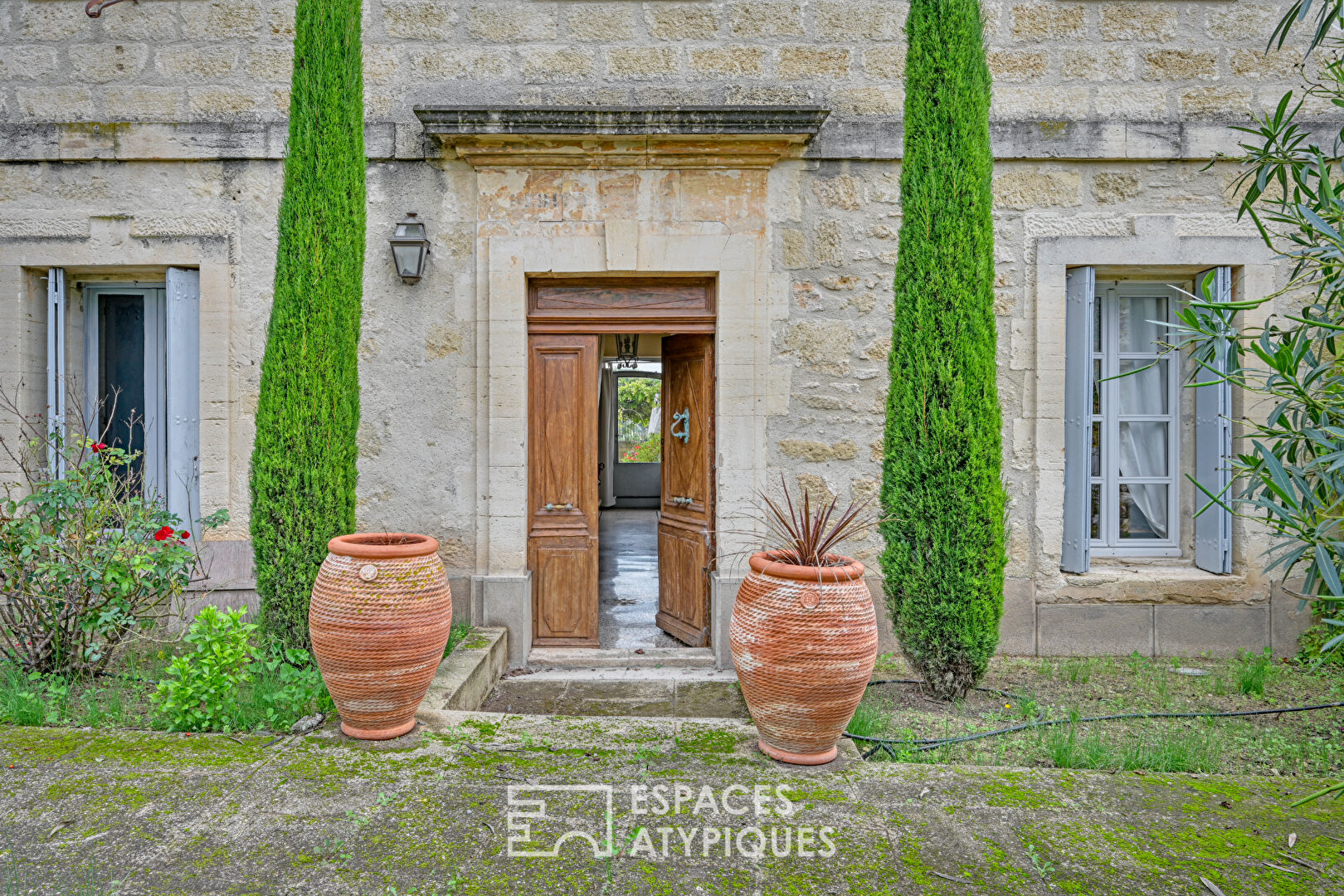 Between heritage and refinement, an exceptional residence