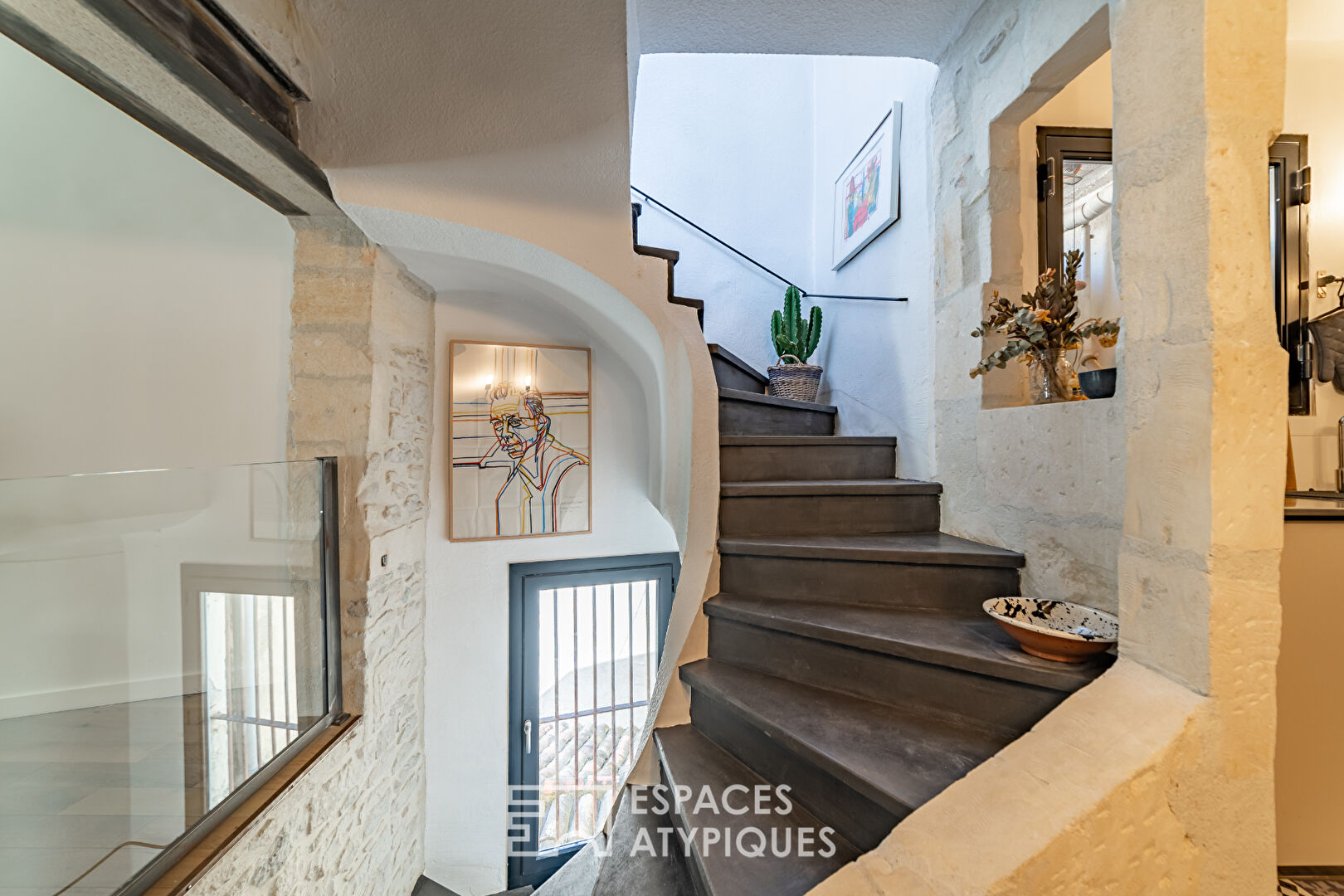 House in the heart of town with terrace and garage