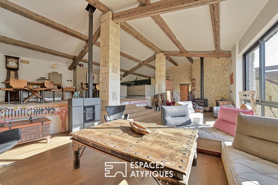 Esprit loft dans un ancien chai avec jardin et piscine à 20 min d'Uzès