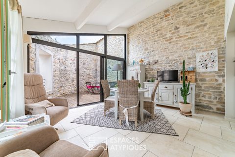 Chaleureuse maison rénovée avec terrasse et garage