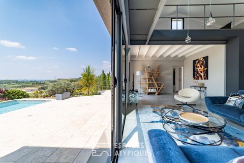 Villa contemporaine avec piscine et superbe vue à 20 minutes d’Uzès
