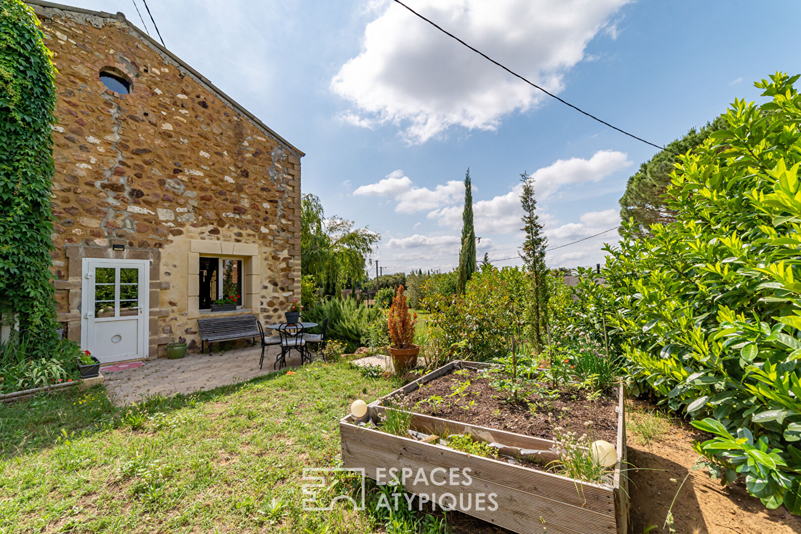 Loft house in a former winery