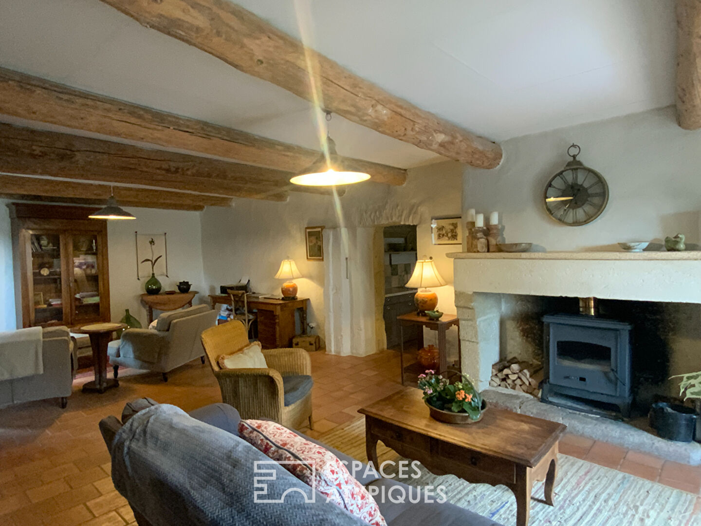 Le charme intemporel d’une maison de village proche Uzès