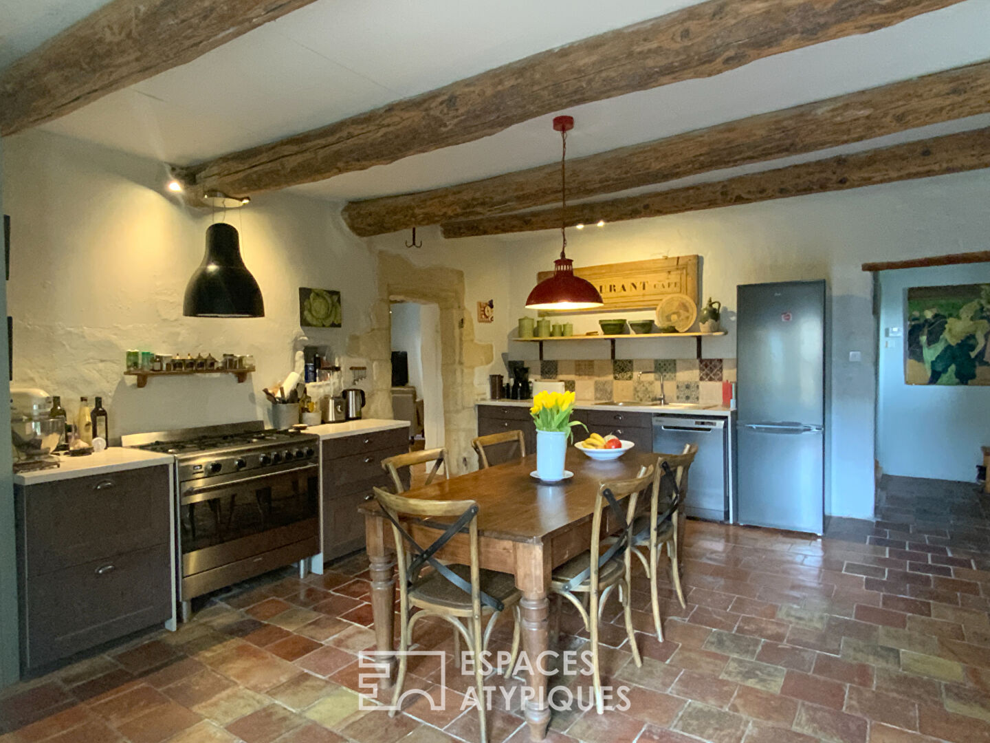 Le charme intemporel d’une maison de village proche Uzès