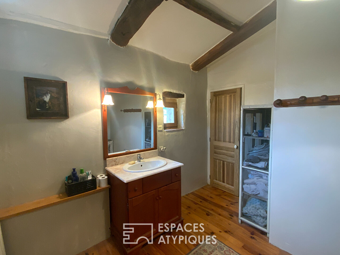 Le charme intemporel d’une maison de village proche Uzès