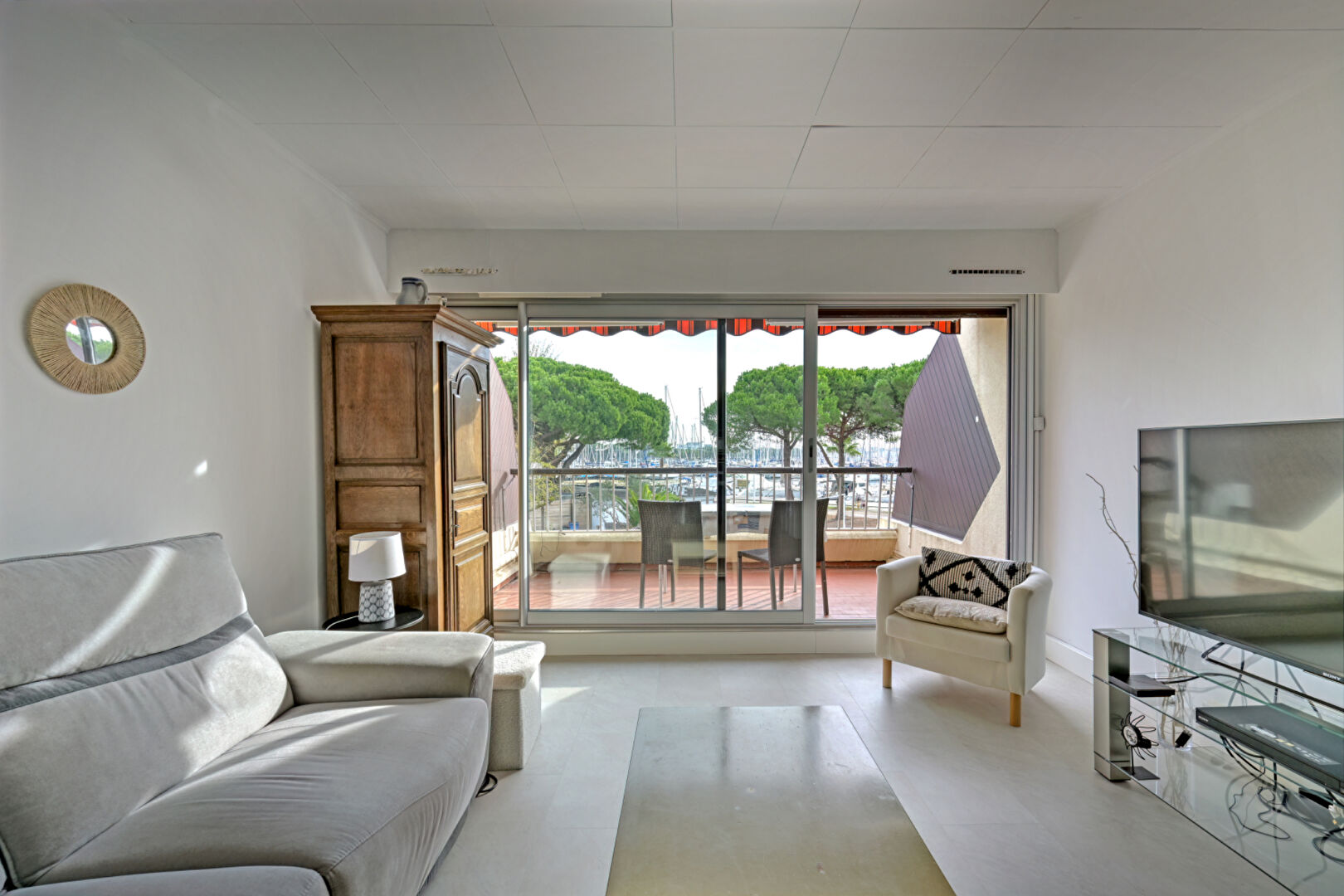 Échappée Belle face au Port de plaisance : 3 pièces, vue port et voiliers