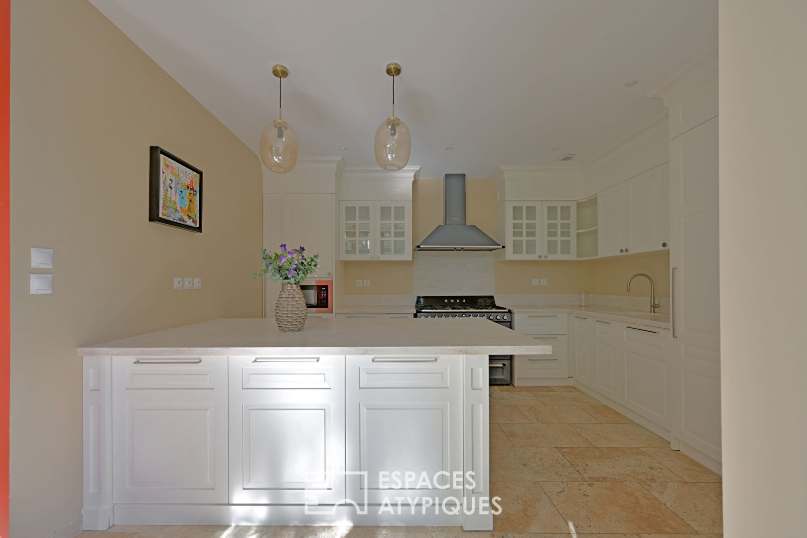 Maison de 1900 entièrement rénovée, jardin et piscine, Tour Magne