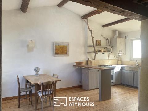 Maison ancienne et sa terrasse secrète