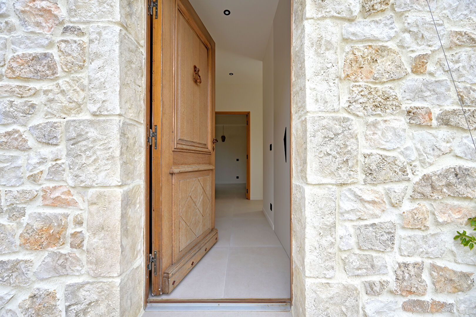Maison contemporaine avec piscine proche Uzès