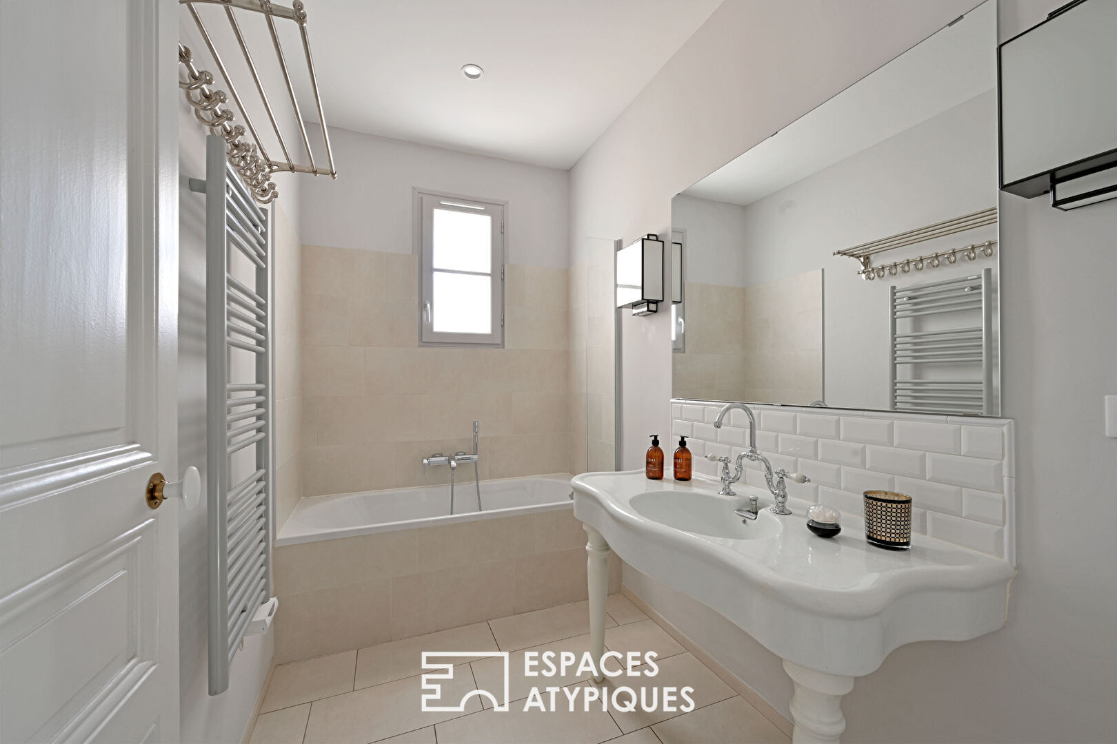 Hôtel particulier d&rsquo;exception en plein coeur de Nîmes