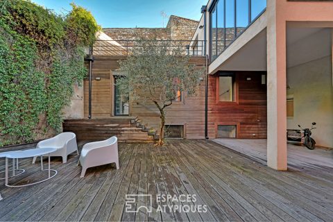 Maison de ville rénovée avec terrasses et garage, quartier Jean-Jaurès