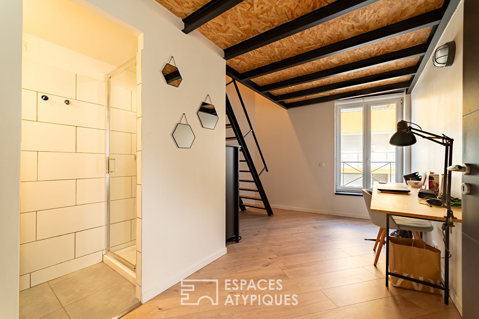 Beautifully renovated townhouse
