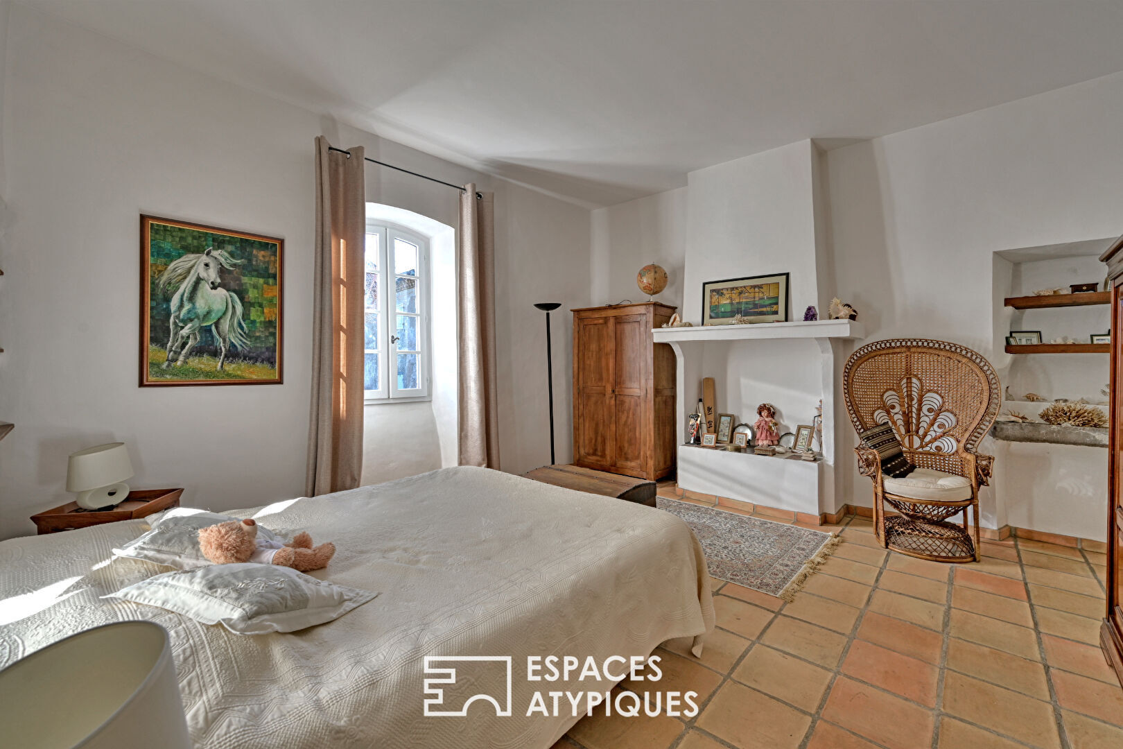 Ancien presbytère rénové et son jardin secret