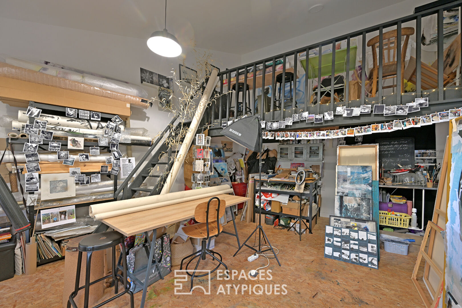 Maison de village aux volumes généreux, avec piscine et garage